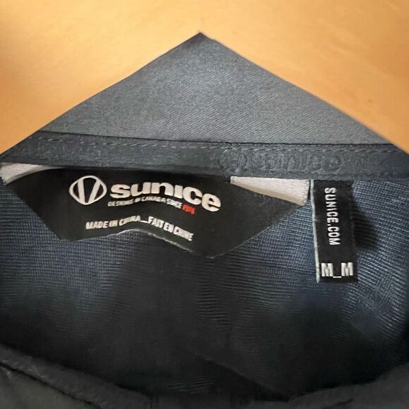 Sunice Soft Shell Full Zip Athletic Light Weight Jacket Gray size women’s M - Picture 4 of 10